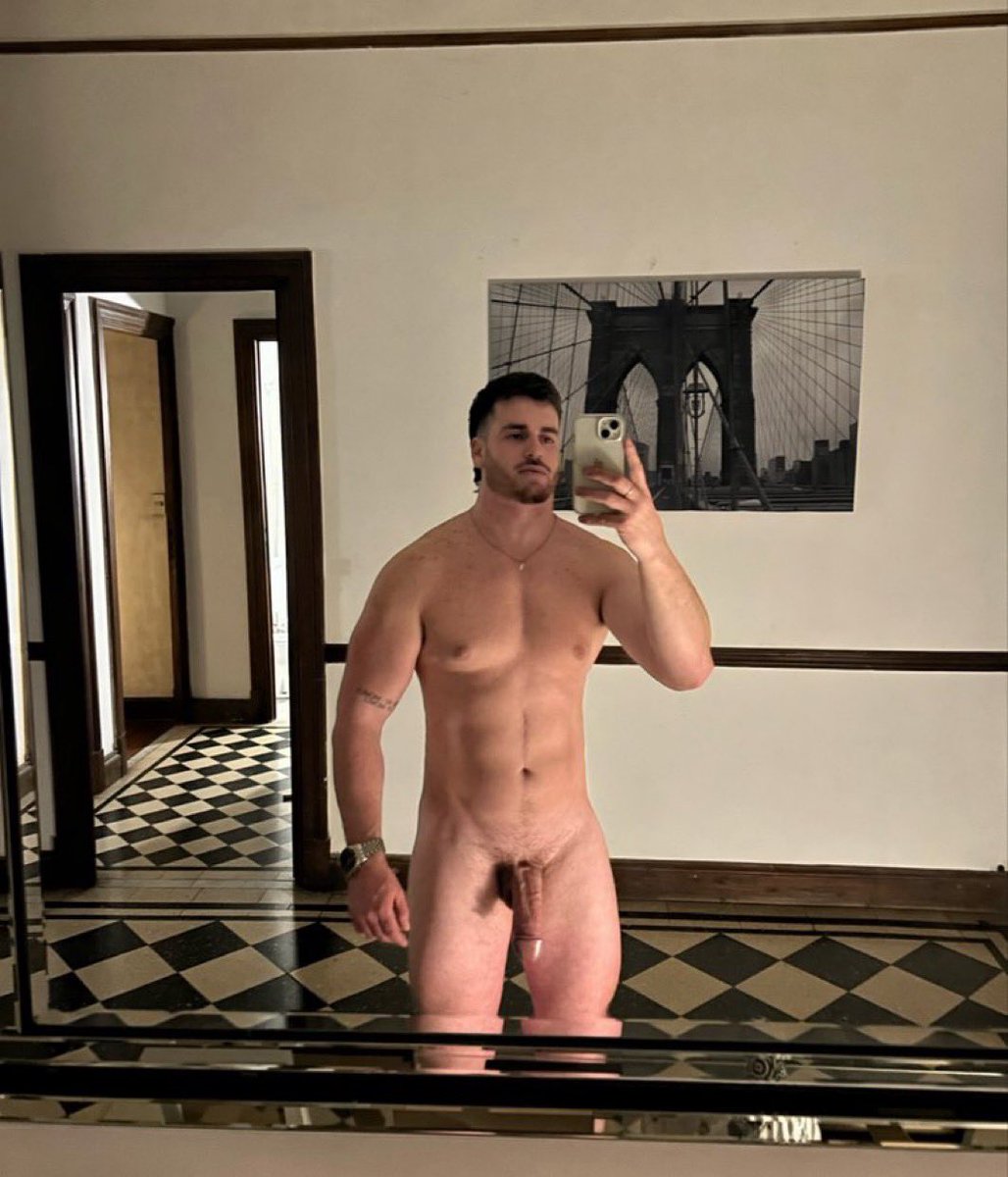 everyrhingx's tweet photo. Open to something real. 

#gaylove #gaydating #lgbtq #gaytwitter https://t.co/0IkO9KqQEP