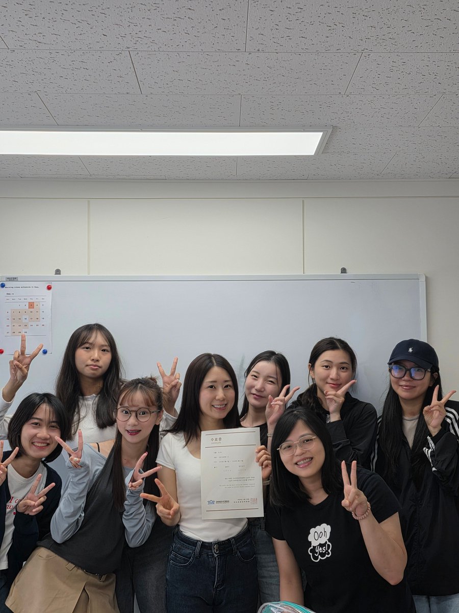 ganadakorean's tweet photo. 💙 September at GANADA
Our September Morning Regular Course at GANADA Hongdae ran from September 3 to 29.
📍 GANADA Korean Language Institute · Hongdae
🌐 https://t.co/q0r70OopYP
#가나다한국어학원 #GANADA #LearnKorean #StudyKorean #KoreanLanguageSchool #Hongdae #StudyInKorea https://t.co/PmYqTClhLC