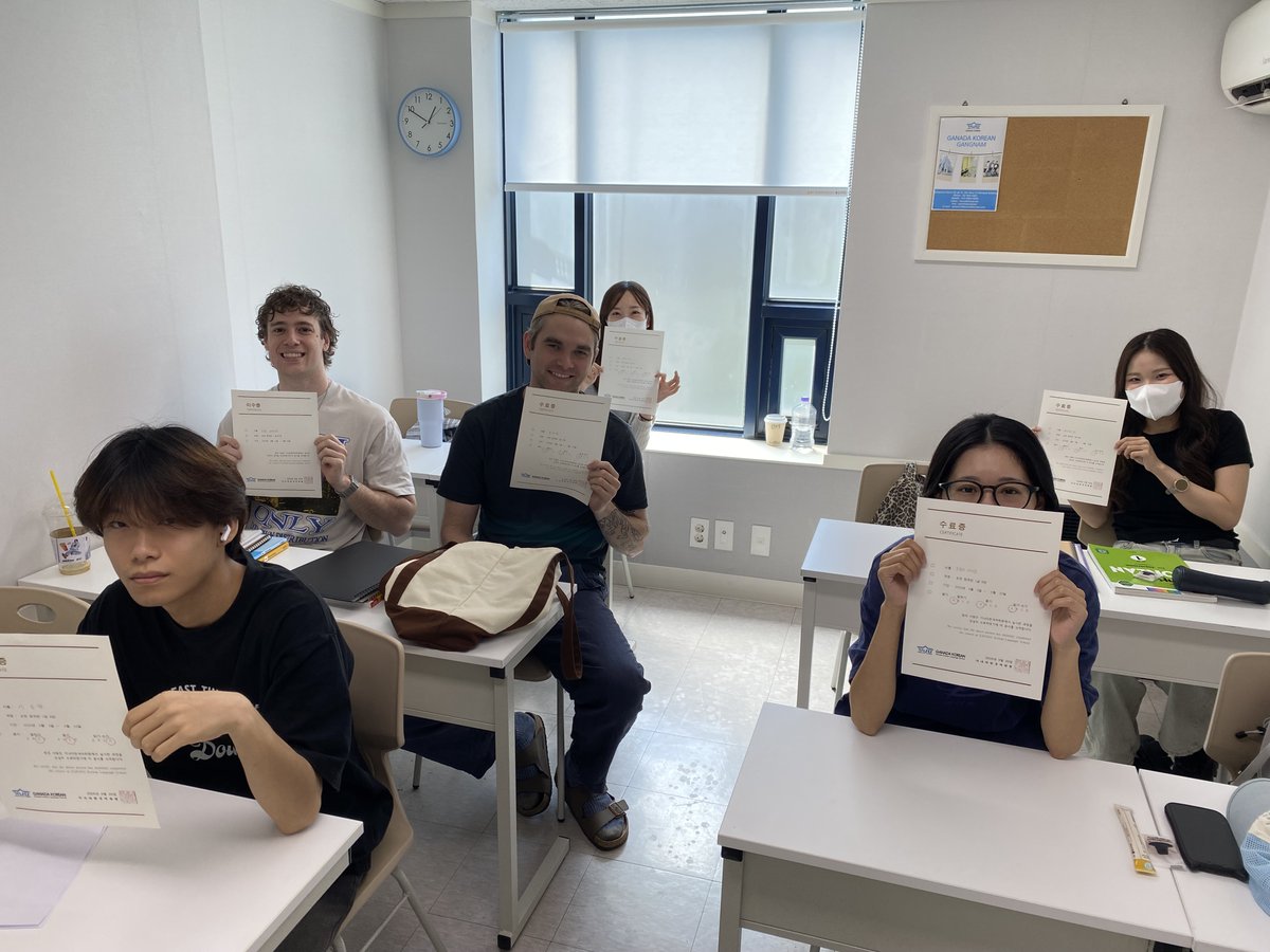 ganadakorean's tweet photo. 💙 September at GANADA
Our September Morning Regular Course at GANADA Hongdae ran from September 3 to 29.
📍 GANADA Korean Language Institute · Hongdae
🌐 https://t.co/q0r70OopYP
#가나다한국어학원 #GANADA #LearnKorean #StudyKorean #KoreanLanguageSchool #Hongdae #StudyInKorea https://t.co/PmYqTClhLC