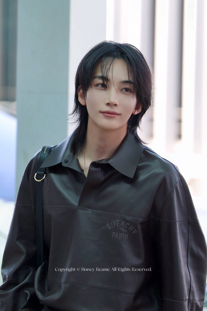 honeybeaniee's tweet photo. 260930

#정한 #Jeonghan
#세븐틴 #Seventeen
@pledis_17 https://t.co/kaG8zze81h