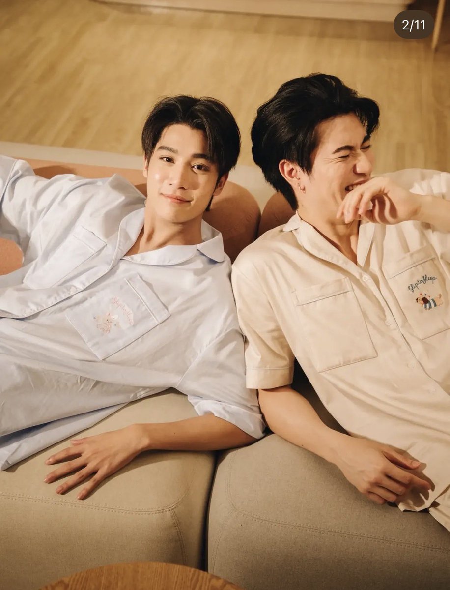 THEPTPRWB's tweet photo. ใครลังเลจะซื้อ slip to sleep ซื้อเลย ผ้านุ่มมาก มีกระเป๋าตรงอกไม่ต้องใส่ชุดชั้นใน (นี่ใส่แล้วซักวนอยู่อย่างนั้นหลายรอบแล้ว ผ้ายังดีเหมือนเดิม)
ตอนไปซื้ออย่าลืมเมนชั่นชื่ออินองศานะ 🤭
#SlipToSleep #InnOngsa
#Sliptodachshundandrabbit
#TheOriginalBralessPJs https://t.co/kT21wVoNmU