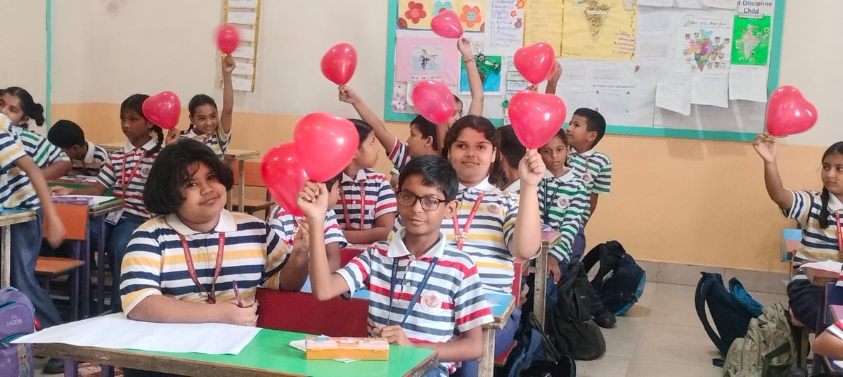 SunbeamSLN's tweet photo. 🏆❤️ World Heart Day ❤️

Little hearts, big lessons! 💓✨

Our young learners celebrated World Heart Day with enthusiasm and joy through a fun-filled Balloon Challenge, Heart-Friendly Talks, Walking Activity, and interactive awareness moments. https://t.co/7xNynYcxz5