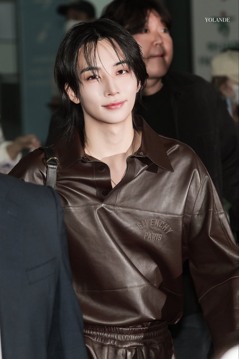 Svt_yolande's tweet photo. 260930
#JEONGHAN #세븐틴 #정한 #ジョンハン #SEVENTEEN @pledis_17 https://t.co/47gCRCsnZQ