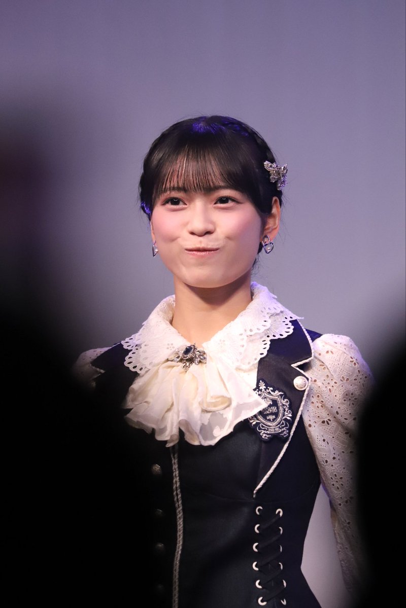 basstot11's tweet photo. 昨夜泣いたけど、さえちゃんの決断を心から尊敬しています！

私も留学経験があるから、その素晴らしさがよく分かります。

さえちゃんがいつも前を向いて自分の夢へ突き進む姿や、遠回りも恐れないその勇気。もう応援一択じゃん！

次に会える時は、お互いもっと成長した姿でいようね。

#さえめーる https://t.co/yBfWoiKYrk