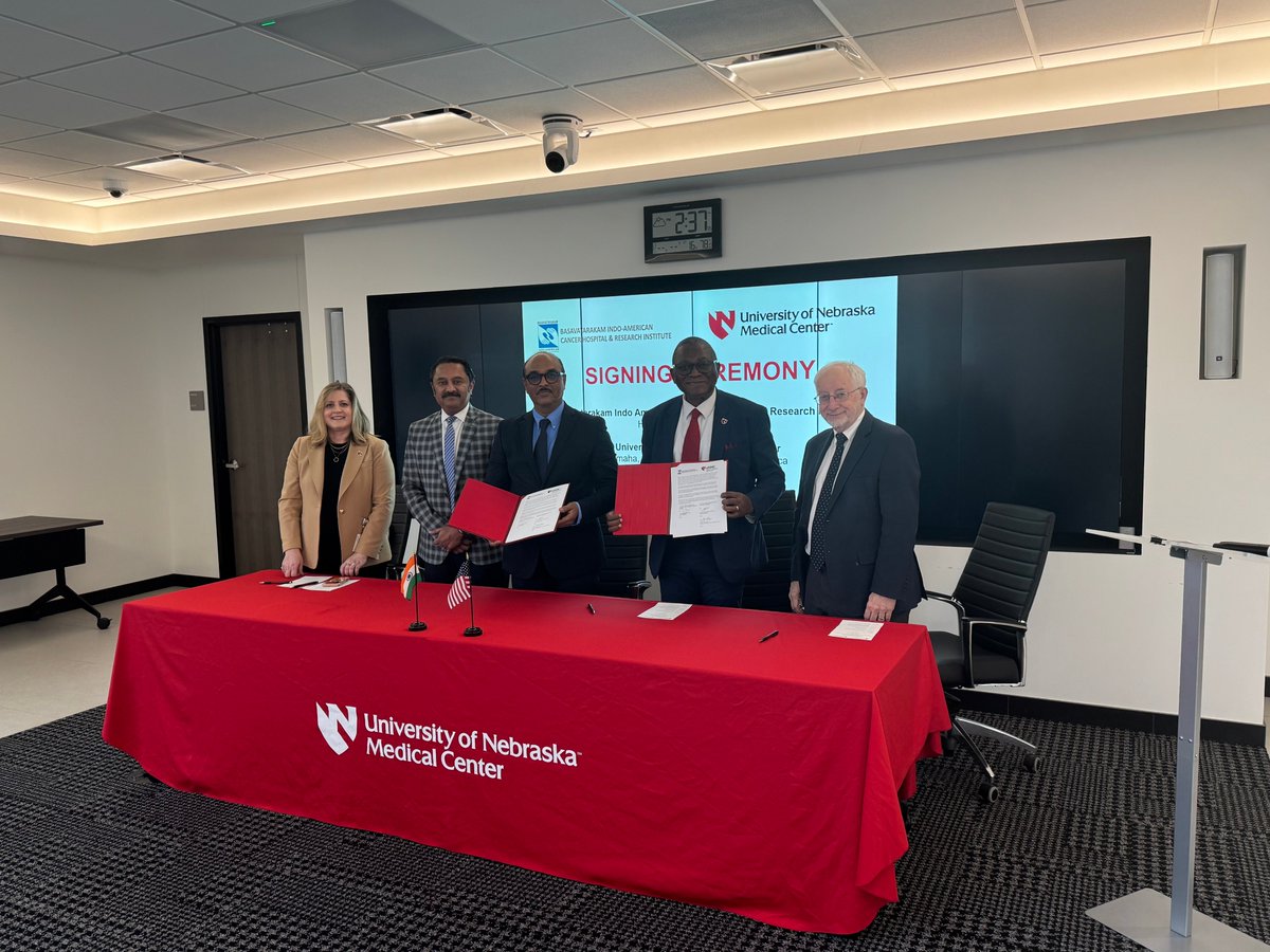 Chandra__Are's tweet photo. At the MOU signing ceremony between University of Nebraska Medical Center, Nebraska, USA and Basavatarakam Indo American Cancer Hospital and Research Institute, Hyderabad, Telangana, India, earlier in the year https://t.co/4JUESSFG5i