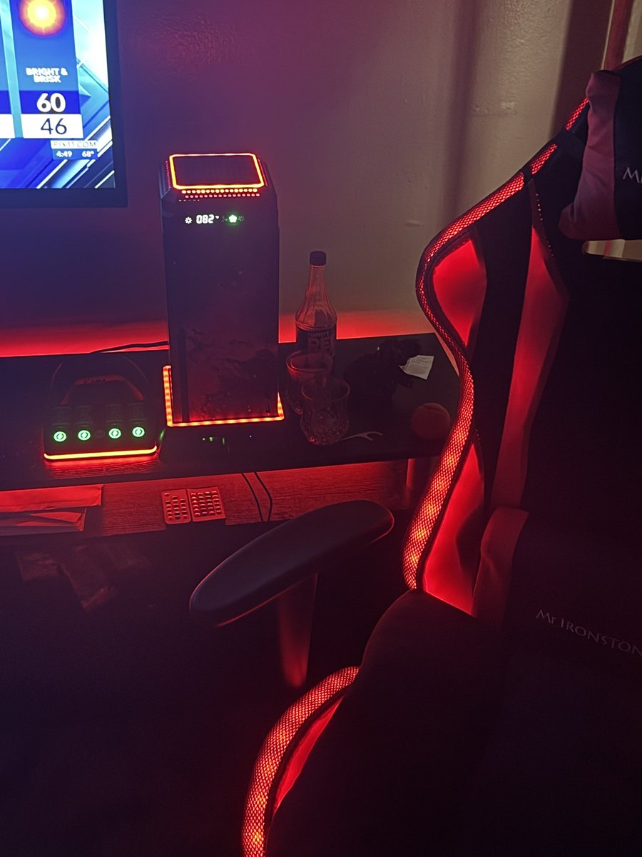MrRedHook135's tweet photo. 👀Jus Say A Small Typo😇#LetsBeClearInReal Yall Ppls Like My Setup In My BM Crib🤔I Cnt Wait For GTA6😮‍💨Ik Shits Gonna Be Krazy!!!😜🤪#DntLoseStayWitMe💯 https://t.co/BJMKINzsYj