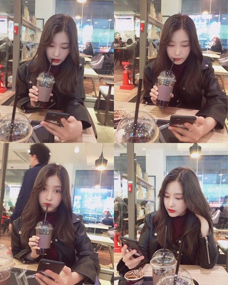 ohdicupid's tweet photo. Me decidí a tomar un cafecito antes de unirme al #𝐵erry𓈒࣪𓇼𝔉αnme͞et porque primero sin café no sobrevivo y segundo, necesito energía! Para pasar varías horas en la calle con tanto frío, aunque si es to #𝔍o͟𝕚n𓈒࣪ꕨの𝐶ake𝑏αr vale la pena 100%.

𝐥ovǝ ⋆ #𝙼ok𝕒 ✽ ! mō𝕥ion. https://t.co/4OfO5zt2Wx