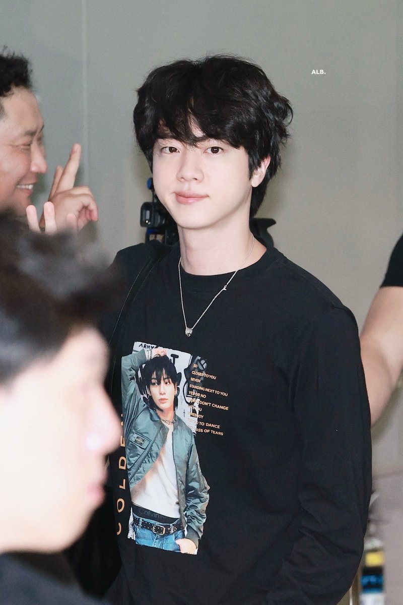ALittleBraver92's tweet photo. 260930  Pre

cuteeeeeee

#방탄소년단진 #김석진 #석진 #진 #BTSJIN #JIN 
#BTS_WORLDTOUR_ARIRANG
@BTS_twt https://t.co/eSqQ1c9ot4