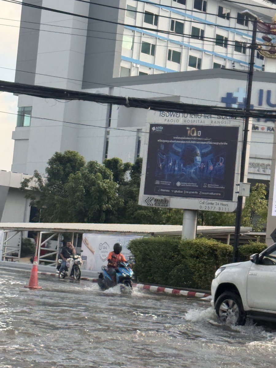 HengmarkII's tweet photo. มากันได้อยู่น้า ชิดขวาไว้ตีโค้งเย๊อะเยอะ ไหว๊ชิล!! https://t.co/nFIcEkRtZb