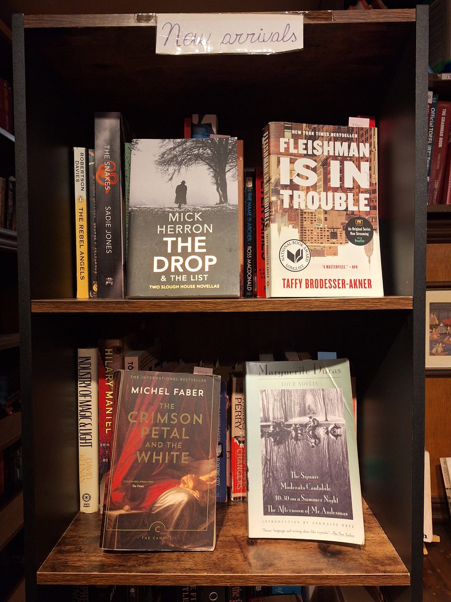 infinitybook's tweet photo. 📚 New arrivals at Infinity Books Japan

🕵️ The Drop &amp; The List — Mick Herron
🏙️ Fleishman Is in Trouble — Taffy Brodesser-Akner
🌹 The Crimson Petal and the White — Michel Faber
📖 Four Novels — Marguerite Duras

Available now at Infinity Books Japan. 📚 https://t.co/nl53T11ais