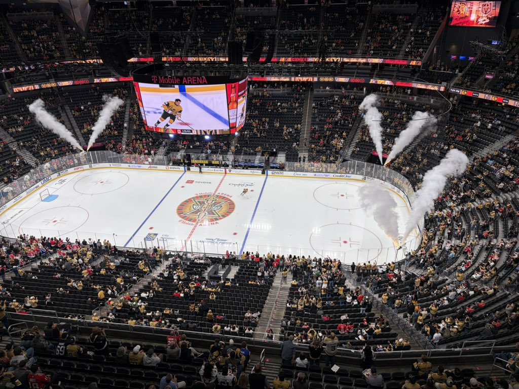 SinBinVegas's tweet photo. Season 10 launches with a rookie lap for Trevor Connelly. Been a long time since VGK had a prospect with this much promise. https://t.co/tPMuTzIAhy