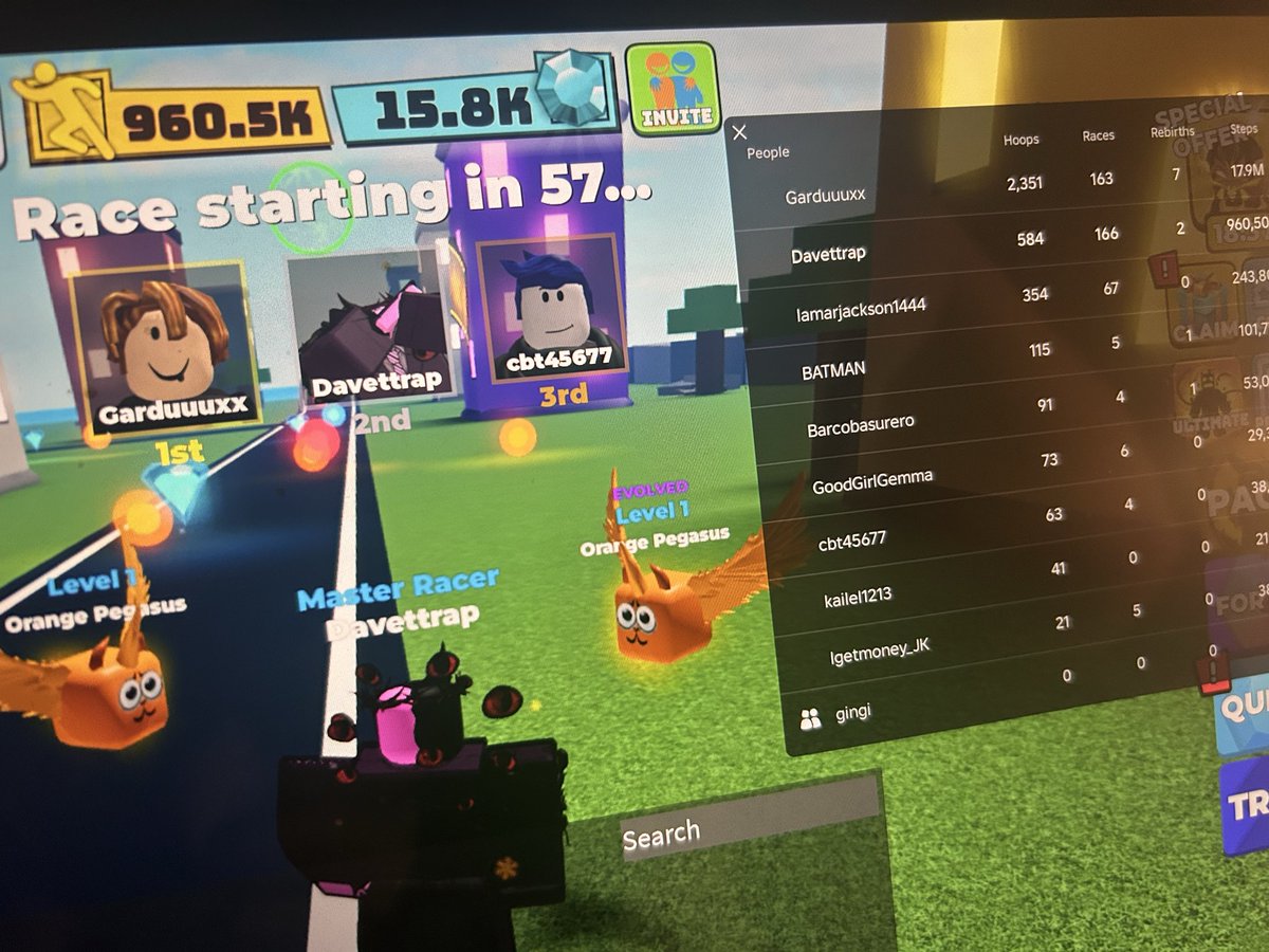 davettrap's tweet photo. Shit that pisses me off like how weak can you be bro to only go to the easiest map to race on. THEN he has the audacity to send me a friend request like okay lol wtv https://t.co/8JHUJ7N5BA