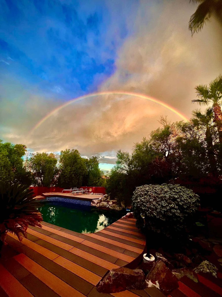KevinJanison's tweet photo. Let’s just put a bow on Tuesday!  Rainbow-palooza captured by Jerry Adler, Janben Santos, Heather Lange and Jackie Perkins-Biesi. https://t.co/QmX7kUVOh4
