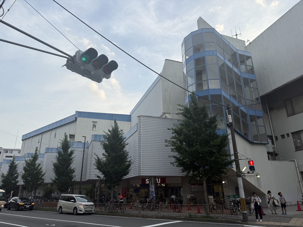 Kyotopi_jp's tweet photo. 本日、西友 山科店が閉店です。
これも時代の変化ですね。 https://t.co/osCvspllee