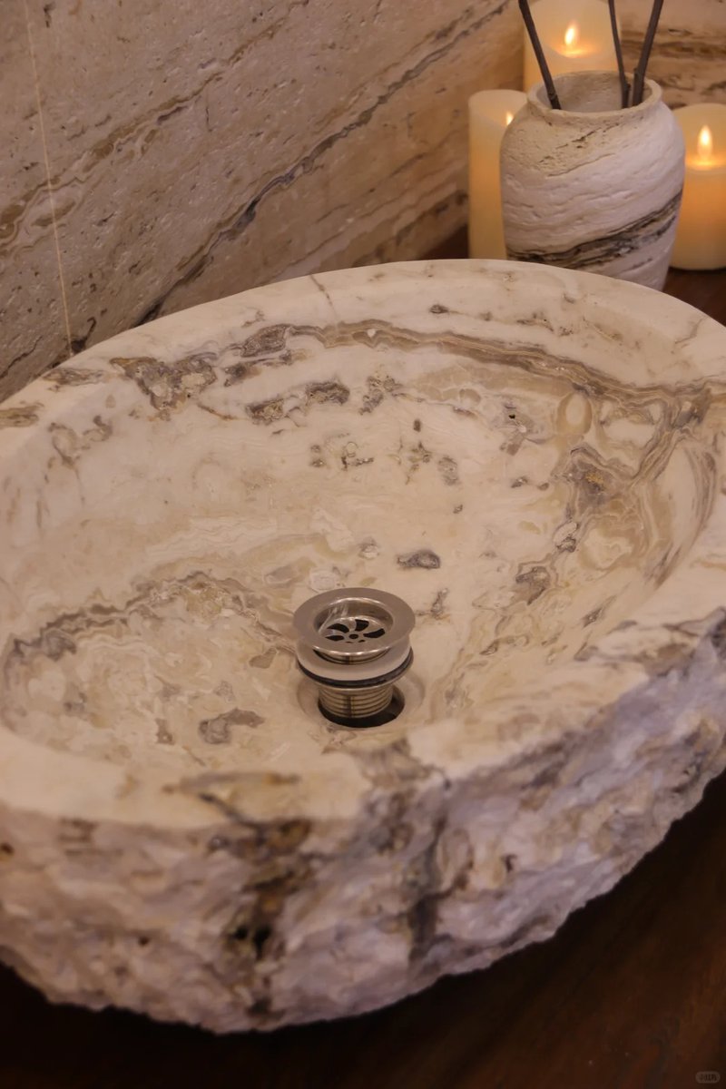uC8gEfJFzg48582's tweet photo. 帕米尔洞 Philadelphia Stone
@Home is exactly about this warm atmosphere.🫰🏻
Offering some design inspiration for a cozy home～
The earthy tones create a warm atmosphere.[太阳]
#Jade Cave Stone #Cave Stone #Factory #Source Manufacturer #Marble #Large Slabs #Decoration #Design https://t.co/qUsfpG49Mp