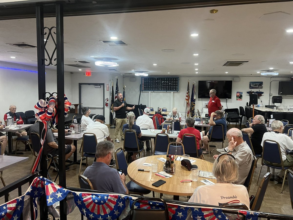 chrisroseaz's tweet photo. Had a great time at the Republican Men’s Lunch this afternoon! We got to hear some great local updates and hear from one of our School Board candidates. It’s always great getting out in the community and staying informed about what’s happening locally! https://t.co/k2BH2VBa2z