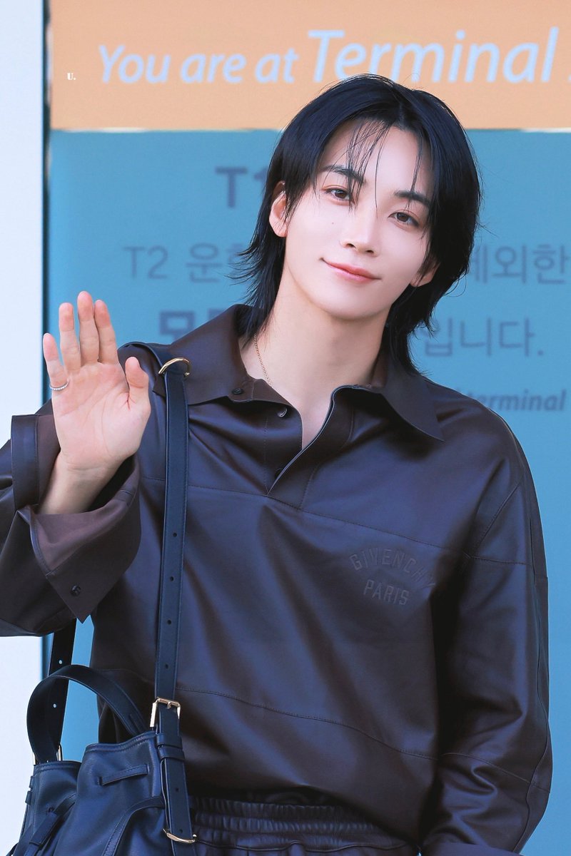 u_yjh1004's tweet photo. 260930 
#정한 #윤정한 #JEONGHAN
#ジョンハン 
#세븐틴 #SEVENTEEN https://t.co/RUX1xbuAFQ
