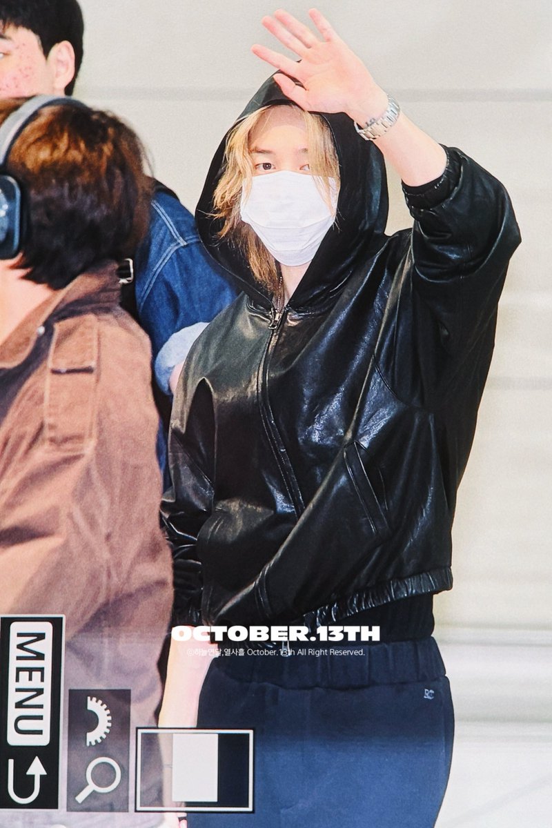 skypjm1013's tweet photo. 260930 ICN출국 지민 프리뷰
남미투어화이팅💛
#지민 #JIMIN #ジミン #BTS #방탄소년단
@BTS_twt https://t.co/iilhOIyNbY