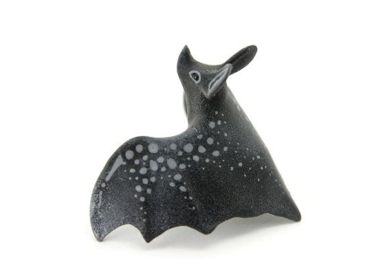 battwting's tweet photo. clay bat https://t.co/gAGVfj65k7