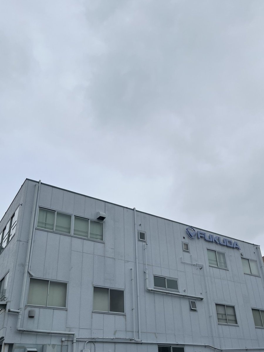 LeakTest_Fukuda's tweet photo. 練馬、富士見台は雨上がりました
台風が接近してますので大雨にはご注意ください
10月になったらいいお天気になるといいなぁ https://t.co/x1BIX4Ysvw