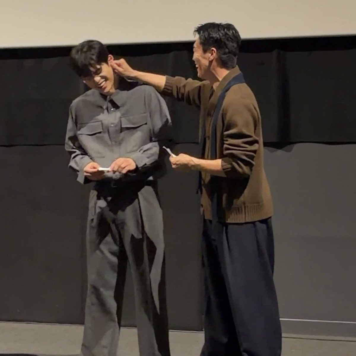 ultnyeong's tweet photo. park jinyoung and jin sukyu: from this to thisss https://t.co/j35ZKglnXZ
