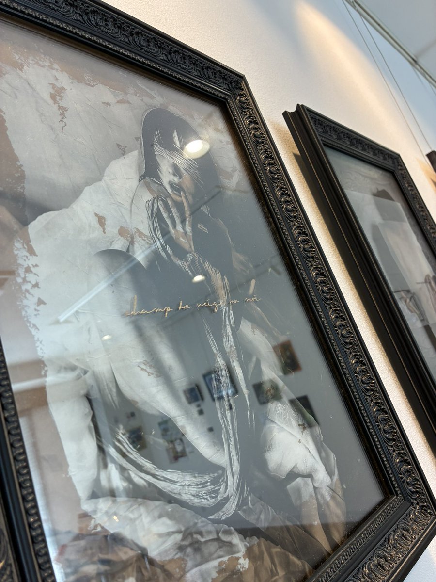 ithu_0min's tweet photo. @kurosakisangan 

展示見に行って来ました。
日当たりが良い会場に華やかな作品ばかり、
幻想的で吸い込まれました🙌

北海道札幌市中央区北2条西2丁目29-1 https://t.co/9TgpFRpbT5
