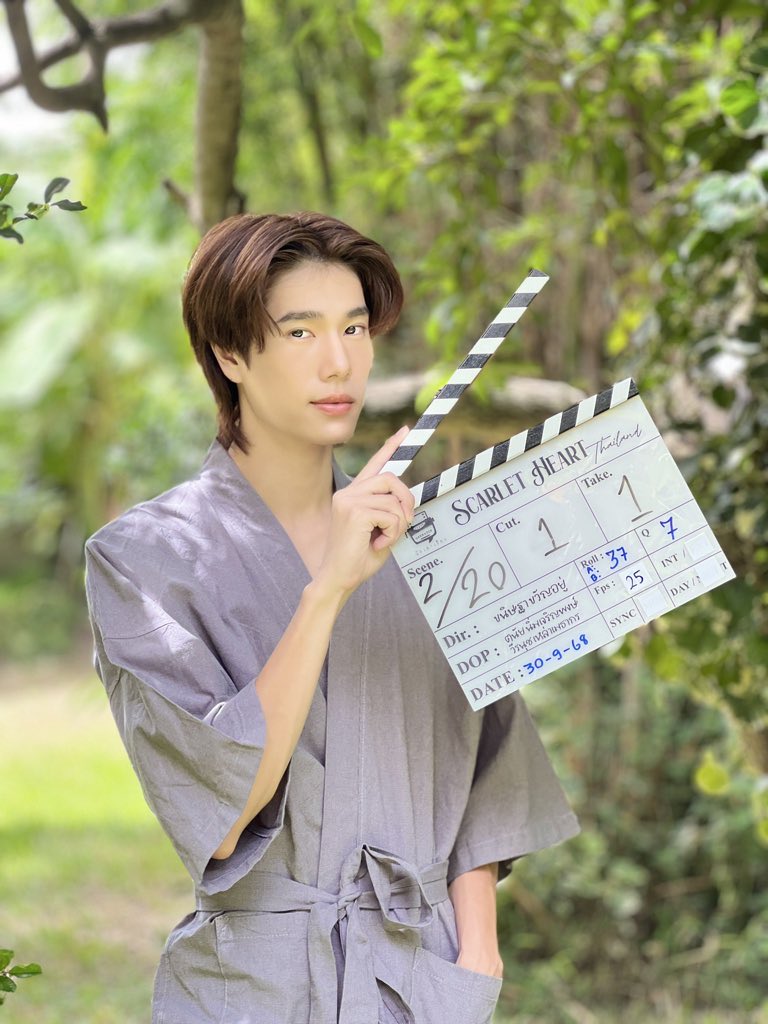 Mmclee12's tweet photo. นางเอกสกาเล็ทฮาร์ท ตัวจริงค่ะ https://t.co/utDmPZDIMs