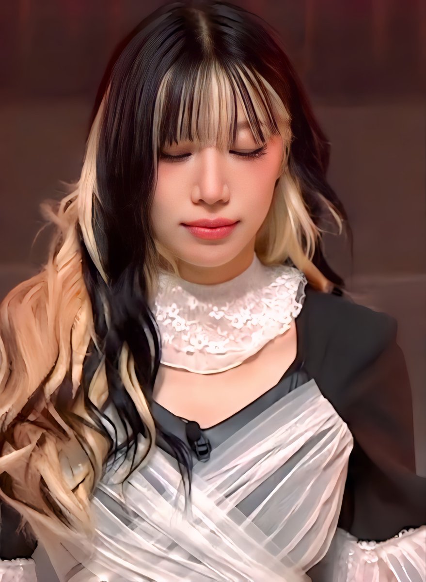 Badarriii's tweet photo. rooting for you all the way up to the finals 🫳 #BADA https://t.co/kYGhptOuXh