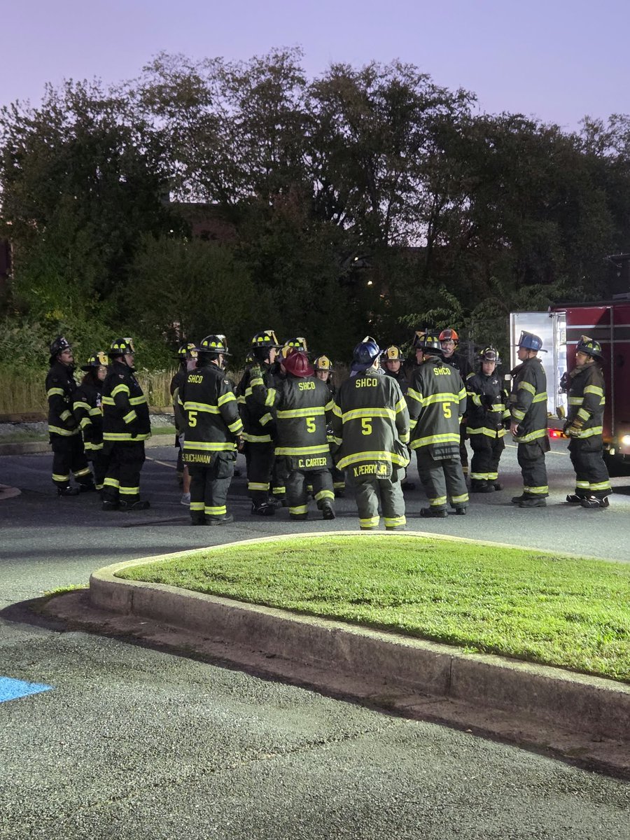 SusquehannaHose's tweet photo. SEPTEMBER COMPANY TRAINING

Tonight, 43 Susquehanna Hose Company members attended September Company Training, focusing on Stabilization & Vehicle Rescue.

We were especially excited to have 9 new recruits participate in tonight’s training. These members gained valuable hands-on knowledge and operational skills that will allow them to make an immediate impact on emergency calls.

Training like this ensures our members are prepared to safely and effectively serve our community when the call comes in.

Thank you to all of our members who continue to dedicate their time to training and improving their skills!

Interested in becoming part of the Susquehanna Hose Company?

👉 Learn more and start your journey:
https://t.co/dKna7HpsSp