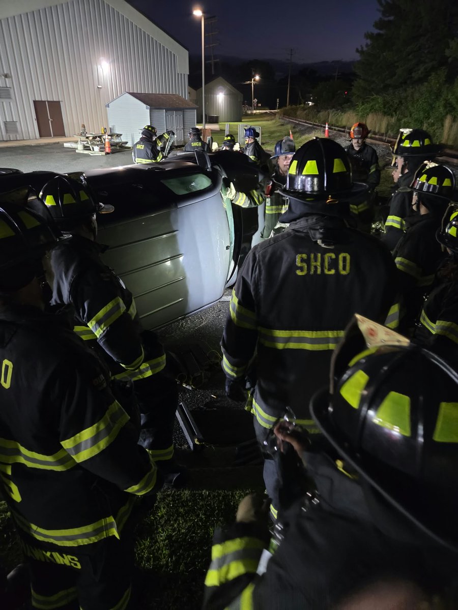 SusquehannaHose's tweet photo. SEPTEMBER COMPANY TRAINING

Tonight, 43 Susquehanna Hose Company members attended September Company Training, focusing on Stabilization & Vehicle Rescue.

We were especially excited to have 9 new recruits participate in tonight’s training. These members gained valuable hands-on knowledge and operational skills that will allow them to make an immediate impact on emergency calls.

Training like this ensures our members are prepared to safely and effectively serve our community when the call comes in.

Thank you to all of our members who continue to dedicate their time to training and improving their skills!

Interested in becoming part of the Susquehanna Hose Company?

👉 Learn more and start your journey:
https://t.co/dKna7HpsSp