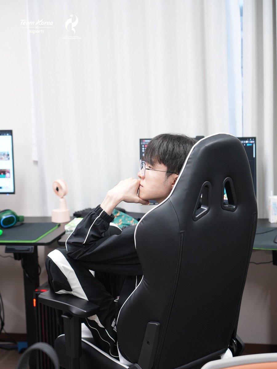 LONGLIVE_FAKER's tweet photo. 상혁아 화이팅.ᐟ.ᐟ 🩵 https://t.co/8GuZwcpO5r