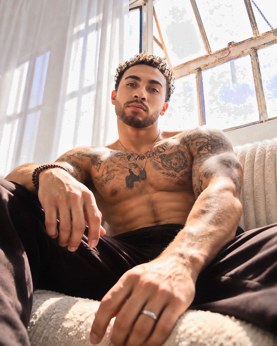 sinnerscoven's tweet photo. https://t.co/08ikS41M4Q