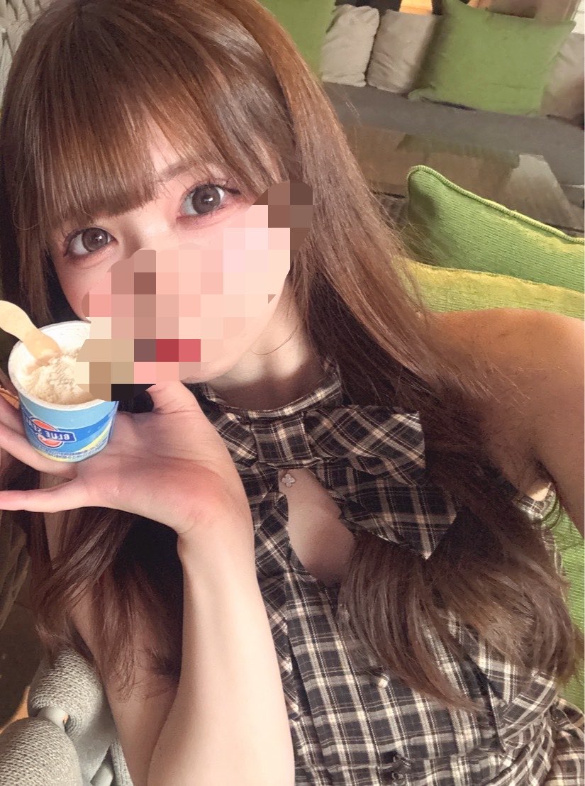 cocoa__ace's tweet photo. おはようございます☀️
れいらです❣️

本日戸田にて12-20時出勤します🥰
戸田での出勤は初めてなので緊張しますが、たくさん癒すのでお待ちしてますね🌟 https://t.co/R50OttlUvI