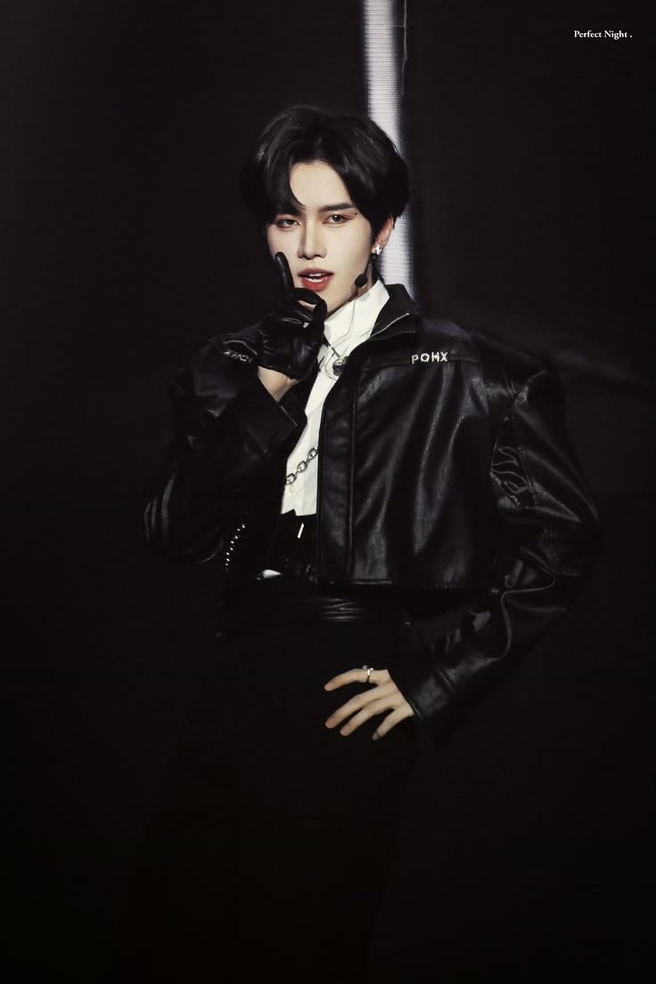 llhs_zx's tweet photo. 아싱모닝💙 https://t.co/TSKiwwGYOv