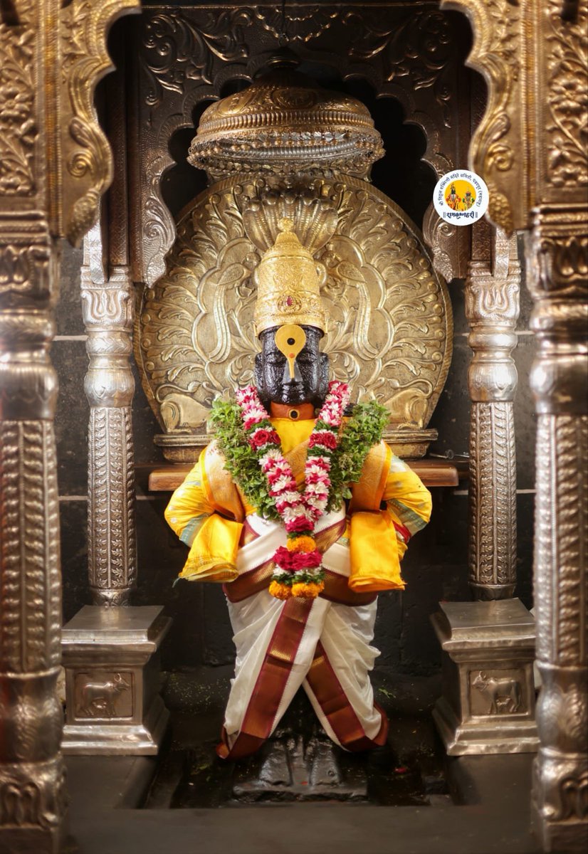 PandharpurVR's tweet photo. 🚩🚩🚩🚩🚩🚩🚩🚩🚩🚩🚩
*श्री विठ्ठल व रुक्मिणीमाता दर्शन पंढरपूर*
      *बुधवार दि- ३० सप्टेंबर २०२६*
            *🌹काकडा आरती🌹*
               *🌸नित्य पुजा🌸*
            *🙏🏻राम कृष्ण हरी.🙏🏻*
🚩🚩🚩🚩🚩🚩🚩🚩🚩🚩🚩 https://t.co/jY6A4TcJHh