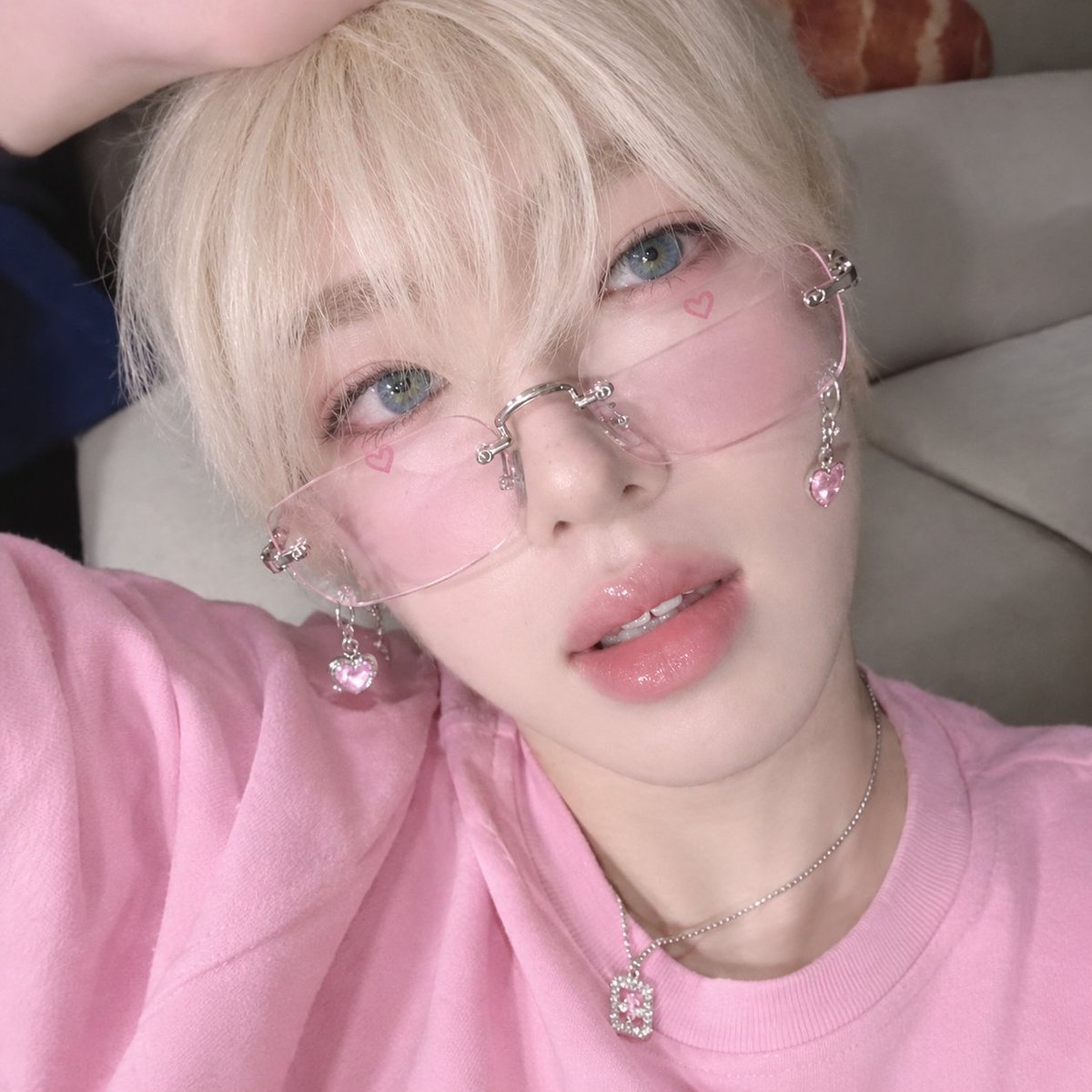 livielvlyz's tweet photo. ㅤㅤㅤㅤㅤㅤㅤㅤㅤㅤㅤㅤㅤㅤㅤㅤㅤㅤㅤㅤㅤㅤㅤㅤㅤㅤㅤㅤꔛ 𝘈-𝘢 𝘬-𝘬𝘪𝘴𝘴? ᐢᴗ͈ ᴗ͈ᐢꕀ♡ https://t.co/majK7JJInE