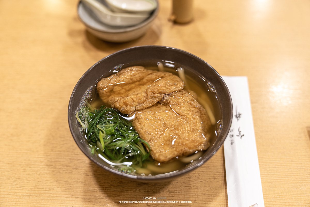 _naSON__'s tweet photo. 유부우동.

📍道頓堀今井 本店
1 Chome-7-22 Dotonbori, Chuo Ward, Osaka, 542-0071

#きつねうどん https://t.co/OxQaBq91Df