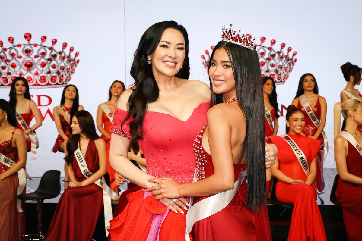 gmanetwork's tweet photo. A DAY FIT FOR QUEENS 👑✨

Take a look back at the highlights from the #RedCrownMediacon!

Don't miss #RedCrown — in cinemas October 28 https://t.co/LvwvSTYrfk