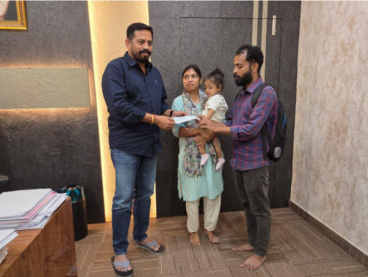 PTI_News's tweet photo. PHOTO | Odisha: Dharmasala MLA Himanshu Sekhar Sahu has extended financial assistance to 16-month-old Trisika, who is suffering from Spinal Muscular Atrophy (SMA) Type-2, a serious neurological disorder. On Tuesday, the MLA contributed Rs 5 lakh from his own salary towards the child's treatment.

(Source: MLA Himanshu Sekhar Office)