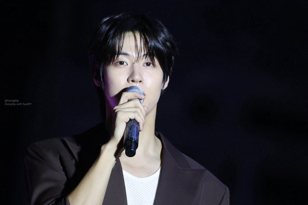 seungday_'s tweet photo. 260928 KPOPCON
오빠 진짜 귀여우시다 🫰🏻
#엔플라잉 #nflying #이승협 #leeseunghyub https://t.co/SM9wyMKJAv