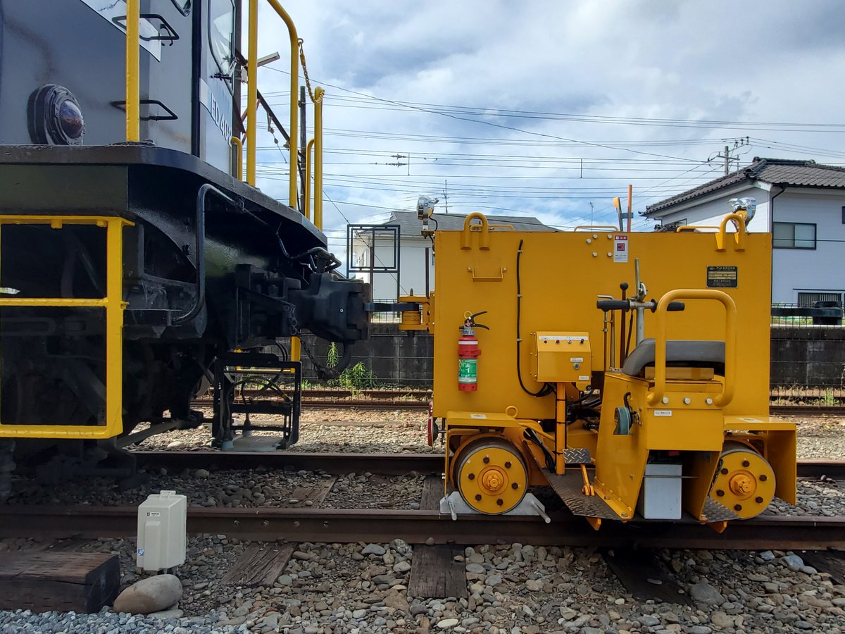 GAKUNAN_EL's tweet photo. 皆様はじめまして！
岳南電車岳南富士岡駅に併設されています、がくてつ機関車ひろばに保存されている電気機関車達の整備をさせて頂いております私鉄EL愛好会です。
この度活動報告、岳南電車や私鉄電気機関車などの魅力発信などをしていきたいと思いTwitter公式アカウントを開設致しました！ https://t.co/Dp19P9KFq9