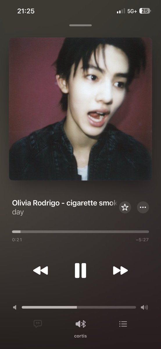 eomdris's tweet photo. cigarette smoke live version now added to my apple mysic amen😍🙏 https://t.co/tfAMGWLCJw