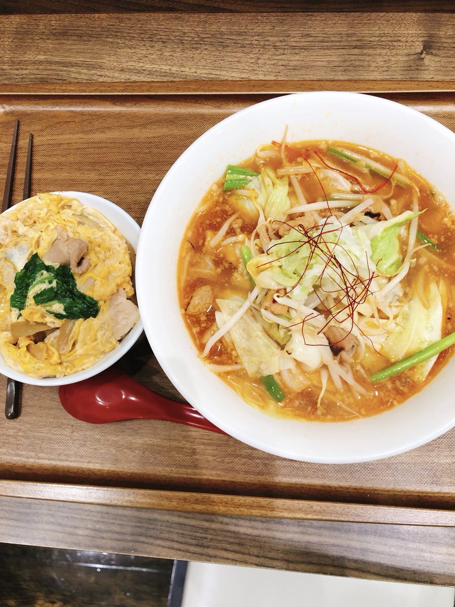 X46773480's tweet photo. それでは頂きます🍜 https://t.co/BZ9daK4alC
