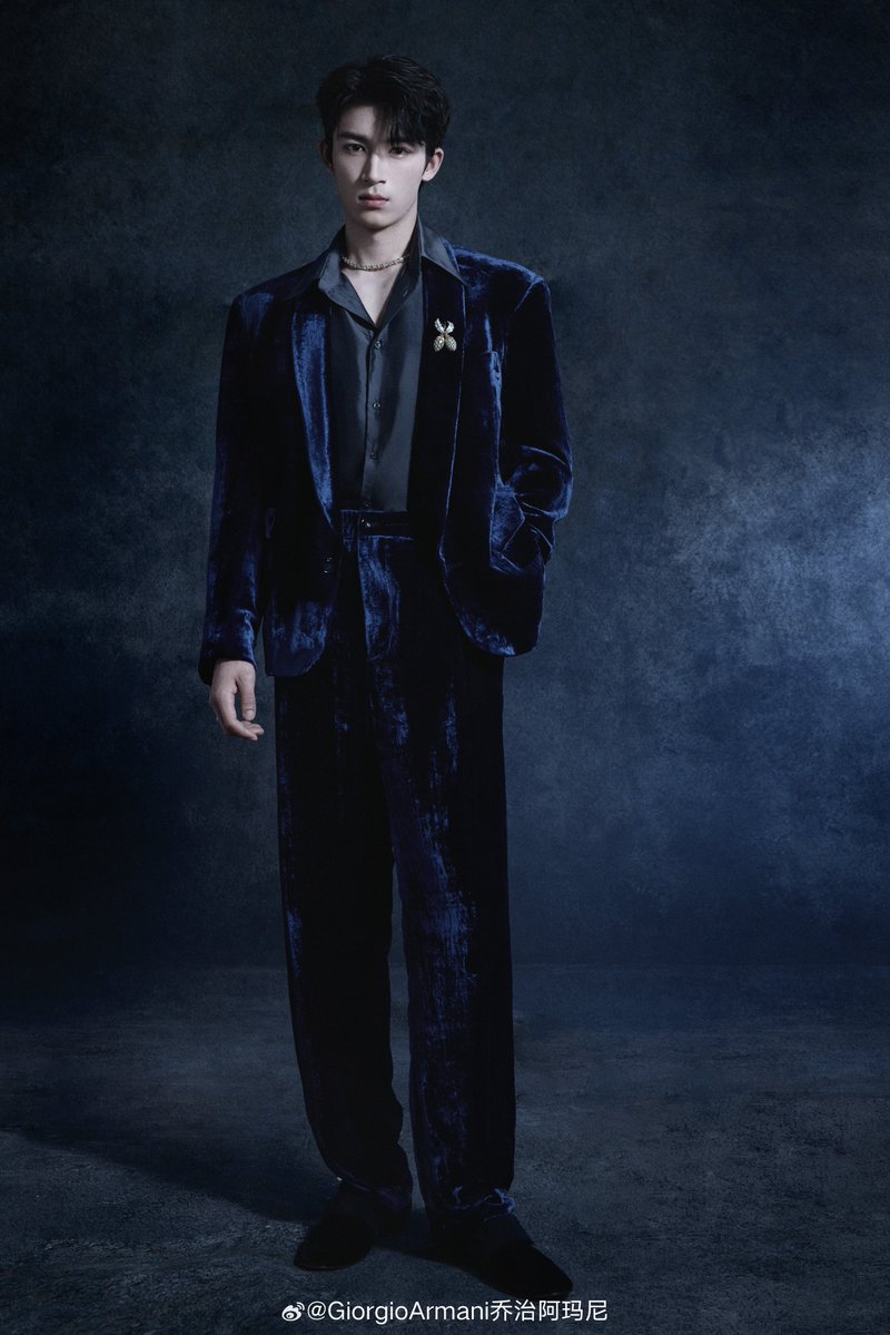 Xengyue's tweet photo. Just defining the standard in @armani. https://t.co/zY2eooPk1x