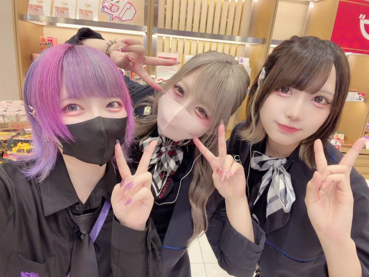 dechanax's tweet photo. 今日も推活かんりょ~🐰ྀི🩷🐼
いつも可愛くてありがとう(՞ ᴗ ̫ ᴗ՞)尊

あとは出すだけ‼️‼️‼️

#マルハン太田新道町店 PR https://t.co/nmejj5PsWM