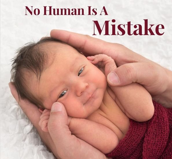masvidaoficial's tweet photo. Ningún ser humano es un error. https://t.co/T8e0Hbsa5y