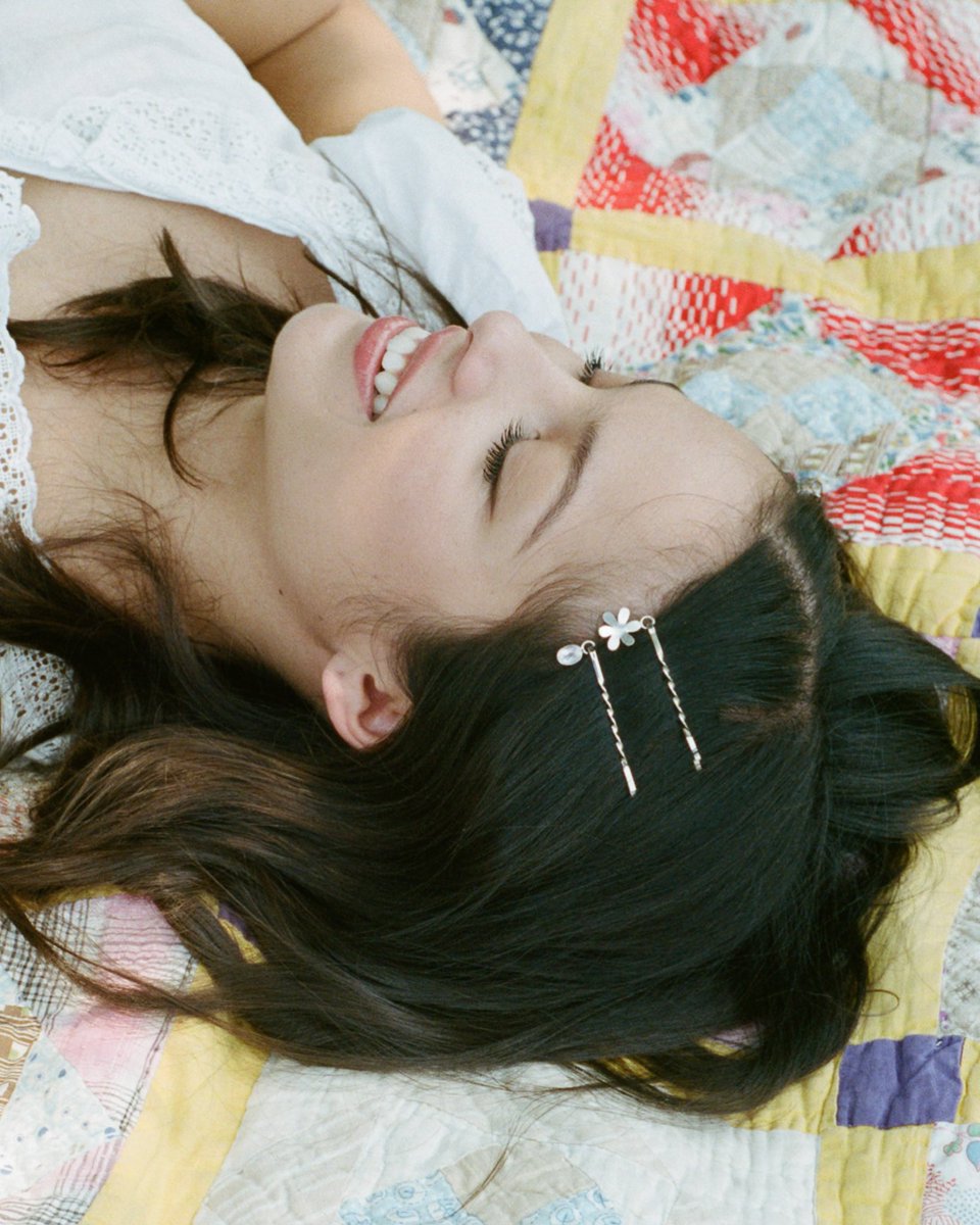 JonnyLeTran5's tweet photo. Blessing your timeline with Olivia Rodrigo π #OliviaRodrigo #singer #songwriter #Bizaardvark #HighSchoolMusicalTheSeries #GUTSWorldTourFilm #SourAlbum #GUTS #YouSeemPrettySadforaGirlSoinLove
#beautiful https://t.co/HgK4GEFprJ