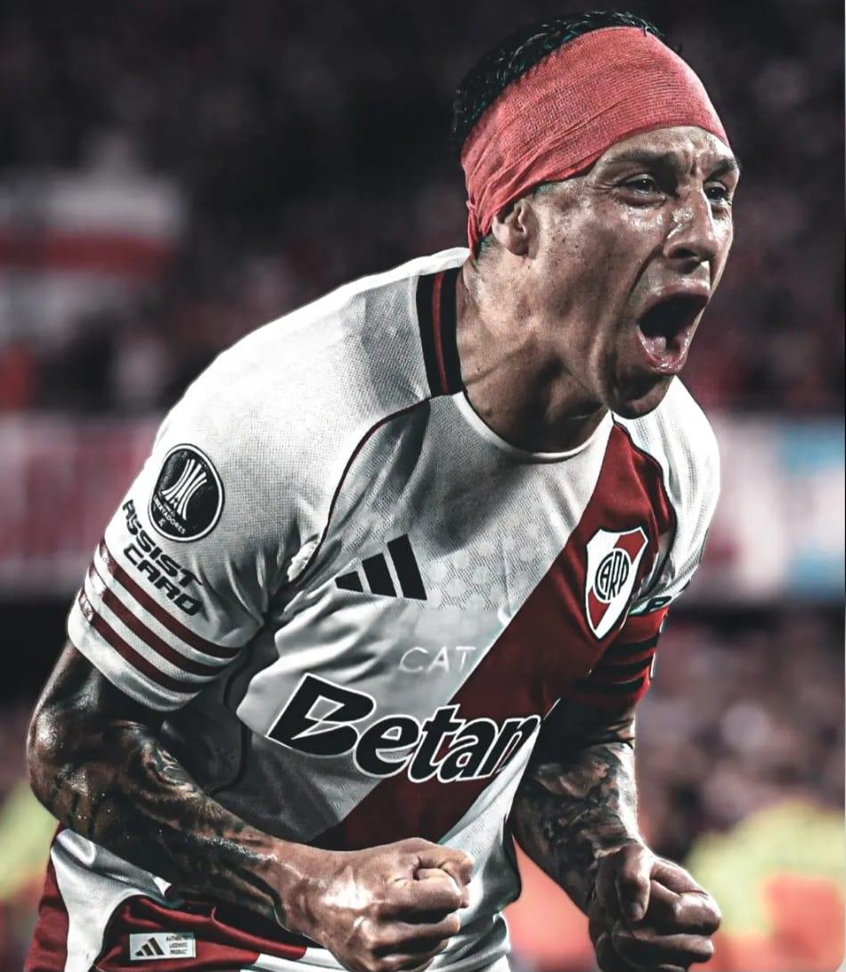 RiverLPM's tweet photo. Corazón de hincha 🤍♥️🤍 https://t.co/YShoKlWSwG