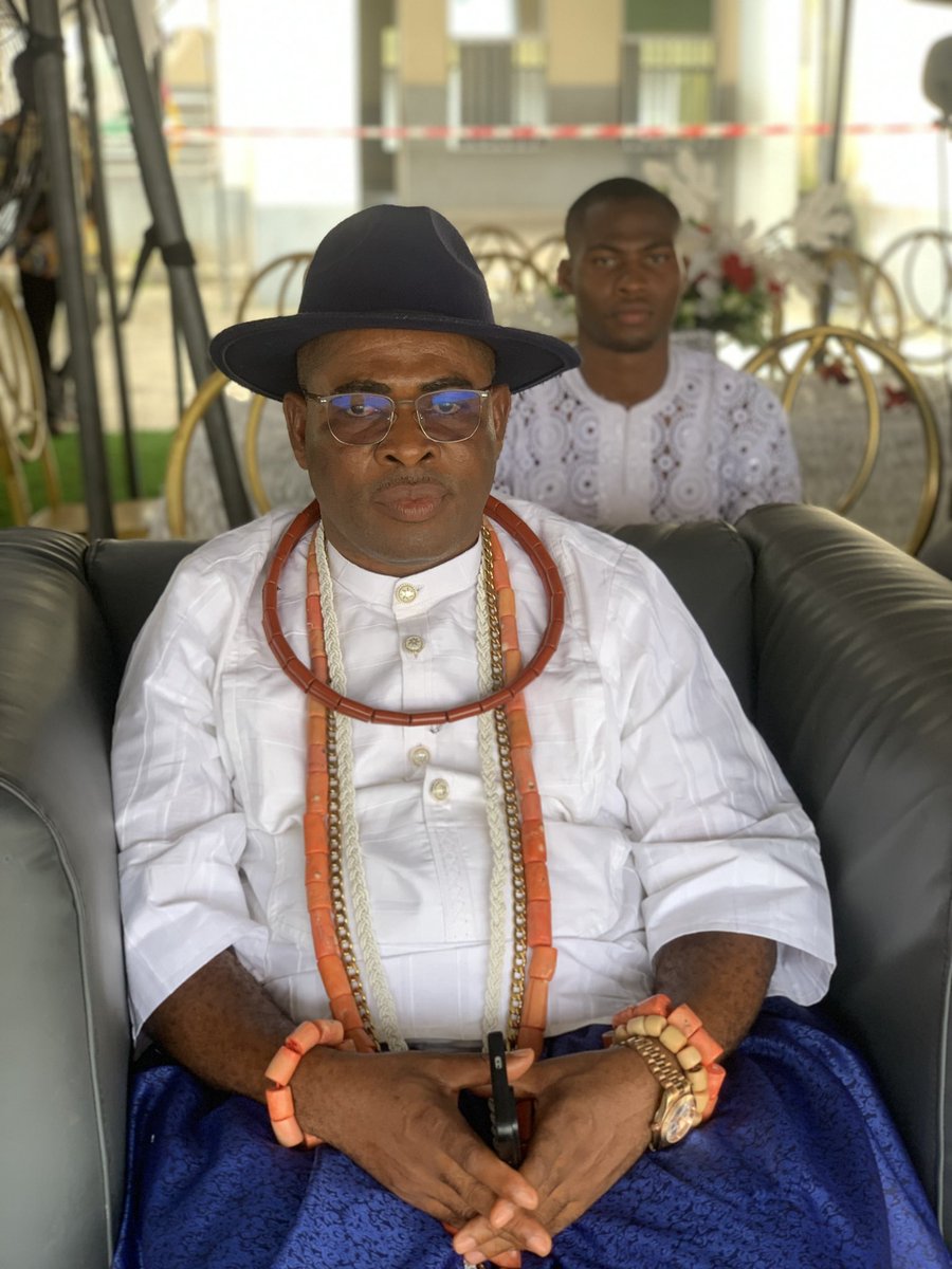 Chiefamaliliste's tweet photo. CHIEF AMB. AMALILI STEPHEN CHINEDUM joined Ohanaeze Ndigbo, Delta Central and South Senatorial Districts in celebrating the 22nd Igbo Day Cultural Celebration.
A wonderful gathering celebrating Igbo culture, unity, and heritage, with friends, well-wishers, and non-indigenes. https://t.co/dWtQ2yfXWH