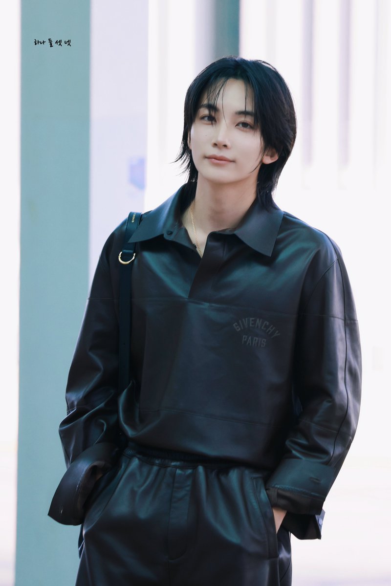 seventeen_1234_'s tweet photo. #세븐틴 #SEVENTEEN
#정한 #JEONGHAN #윤정한
#ジョンハン #尹净汉 #净汉 

260930 인천 출국 https://t.co/yDcNe4KlRM
